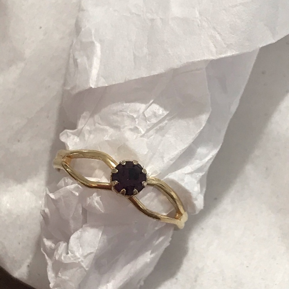Ring, size 4 - Picture 6 of 7